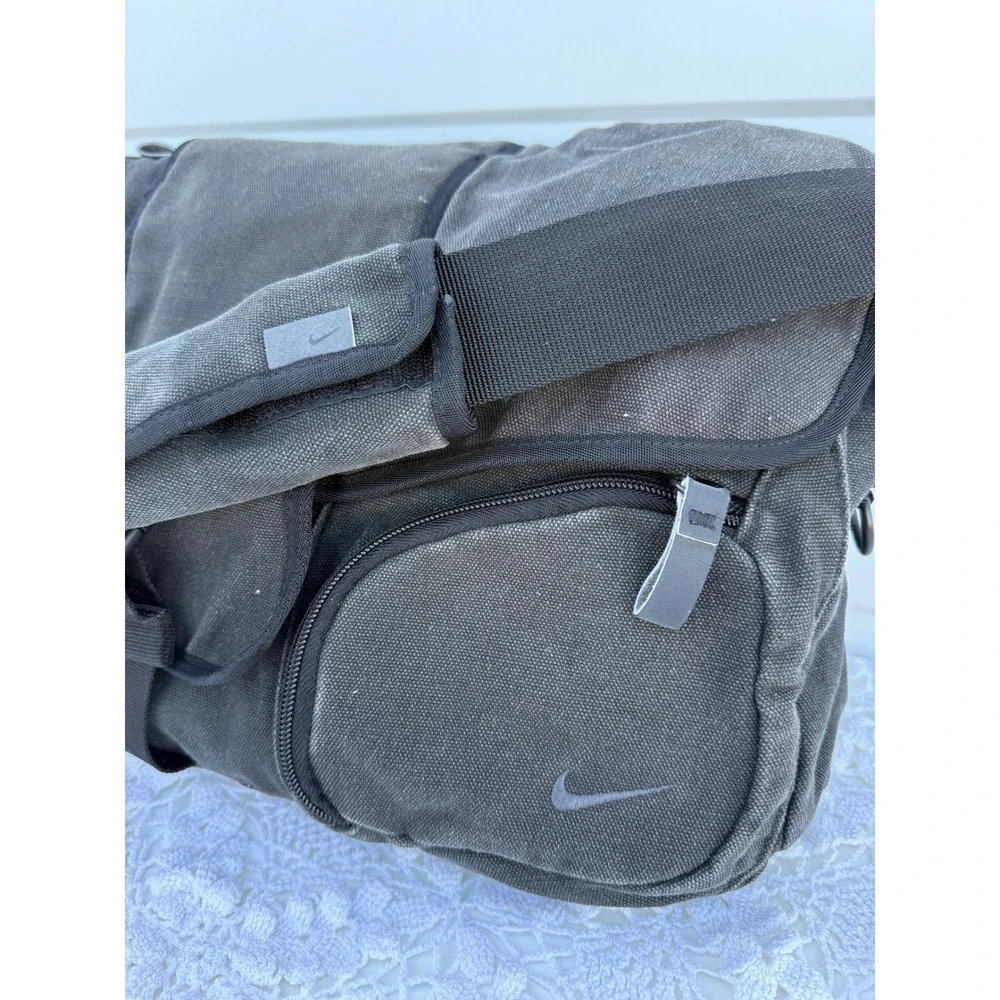Rare Vintage 2000 Nike ACG Crossbody Sling Y2K Backpack Grail Black